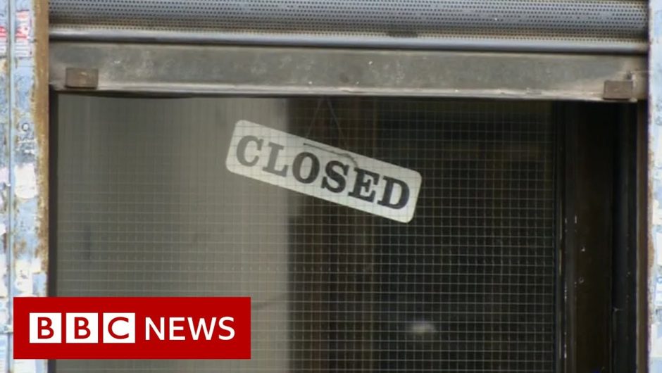 Coronavirus: UK pubs and restaurants told to shut to fight virus – BBC News