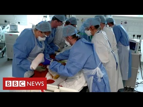Coronavirus frontline: doctors fear second wave of infections – BBC News