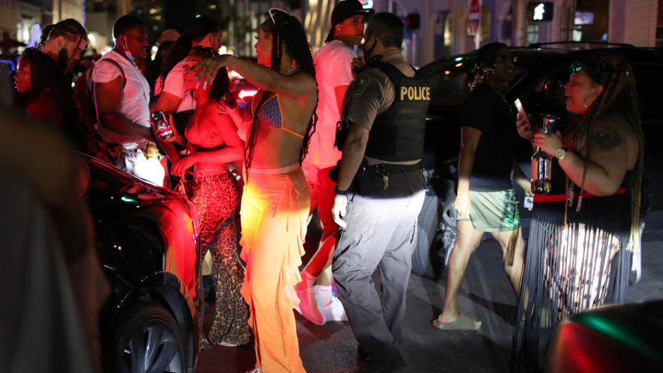 Miami extends 8 p.m. curfew in COVID-19 spring break crackdown