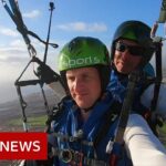 Paragliding over Tenerife's coronavirus-hit hotel – BBC News