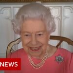 Queen says Covid vaccine 'didn't hurt at all' – BBC News