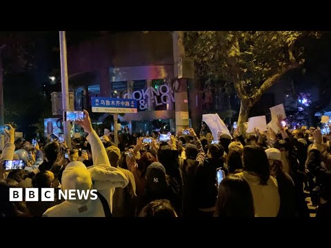 Protestors urge China's President Xi to resign over Covid restrictions – BBC News