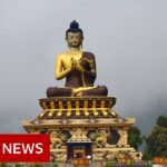 Covid sweeps India's Buddhist monasteries – BBC News